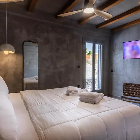 Villa Osmio Luxury Adamantas (Milos)