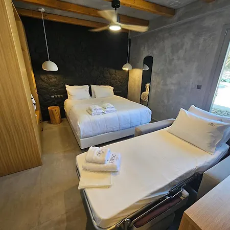 Osmio Luxury * Adamantas (Milos)