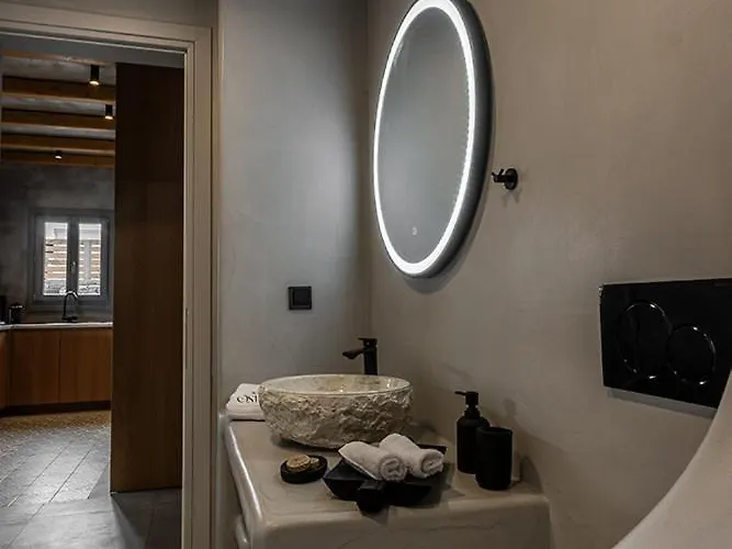 Osmio Luxury Adamantas (Milos)