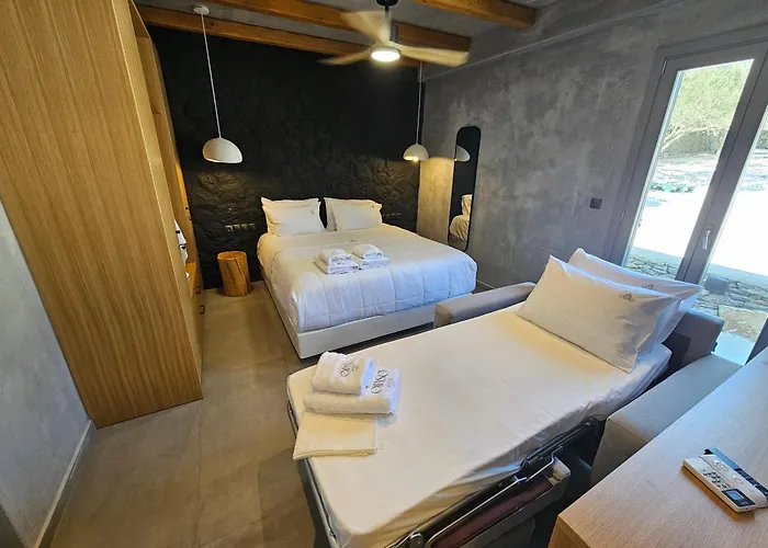 Osmio Luxury * Adamantas (Milos)