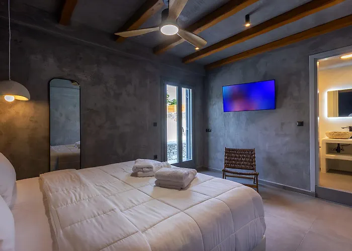 Osmio Luxury * Adamantas (Milos)