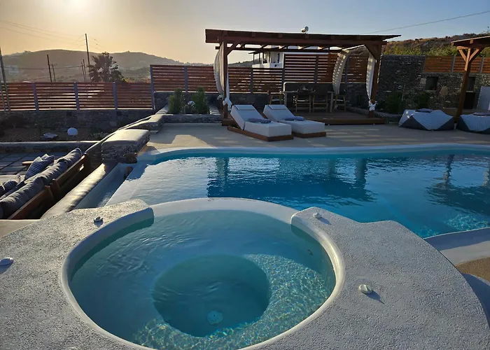 Osmio Luxury Villa *